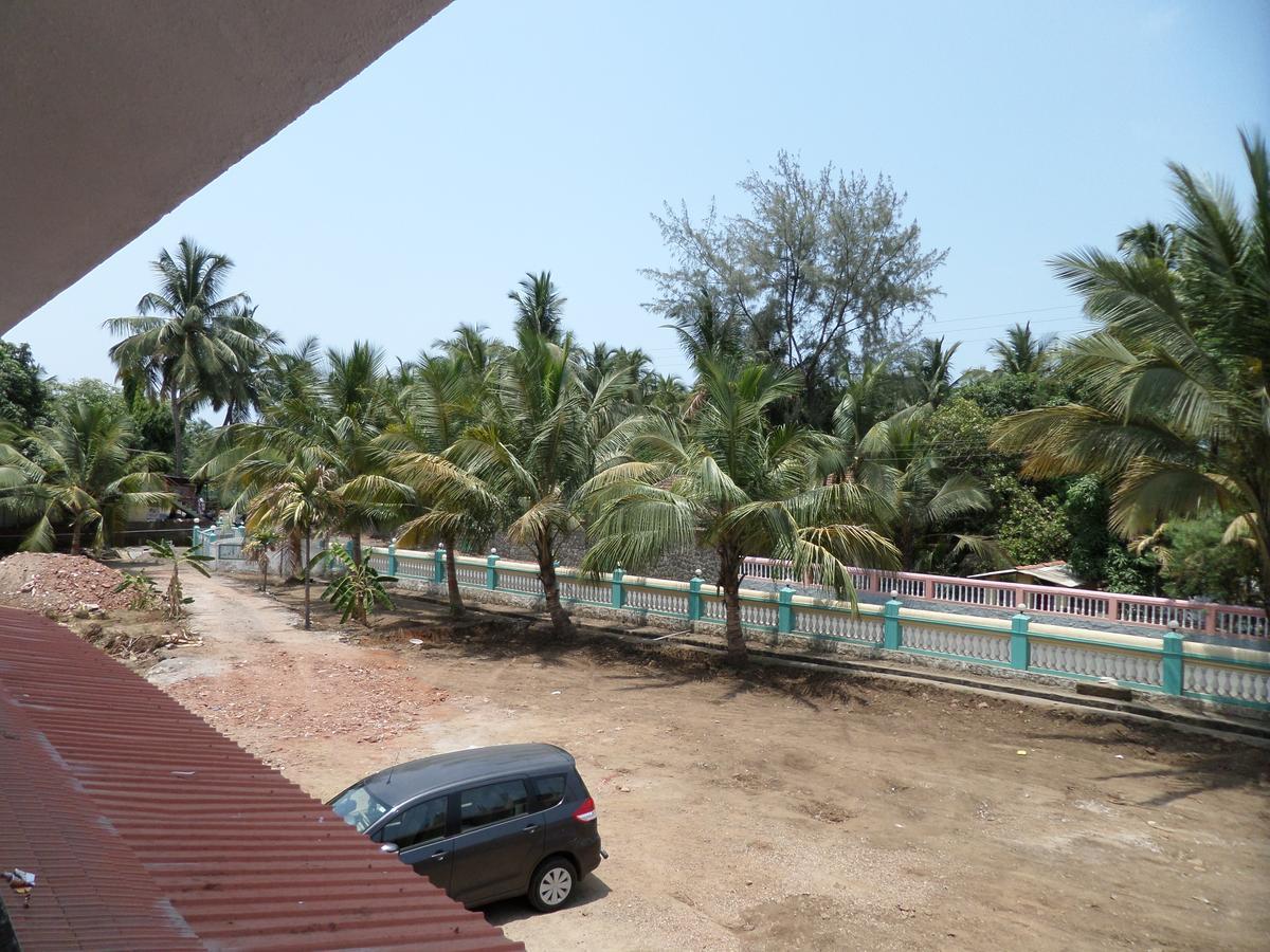 Hotel Atithi Farm House Borlai Exterior foto
